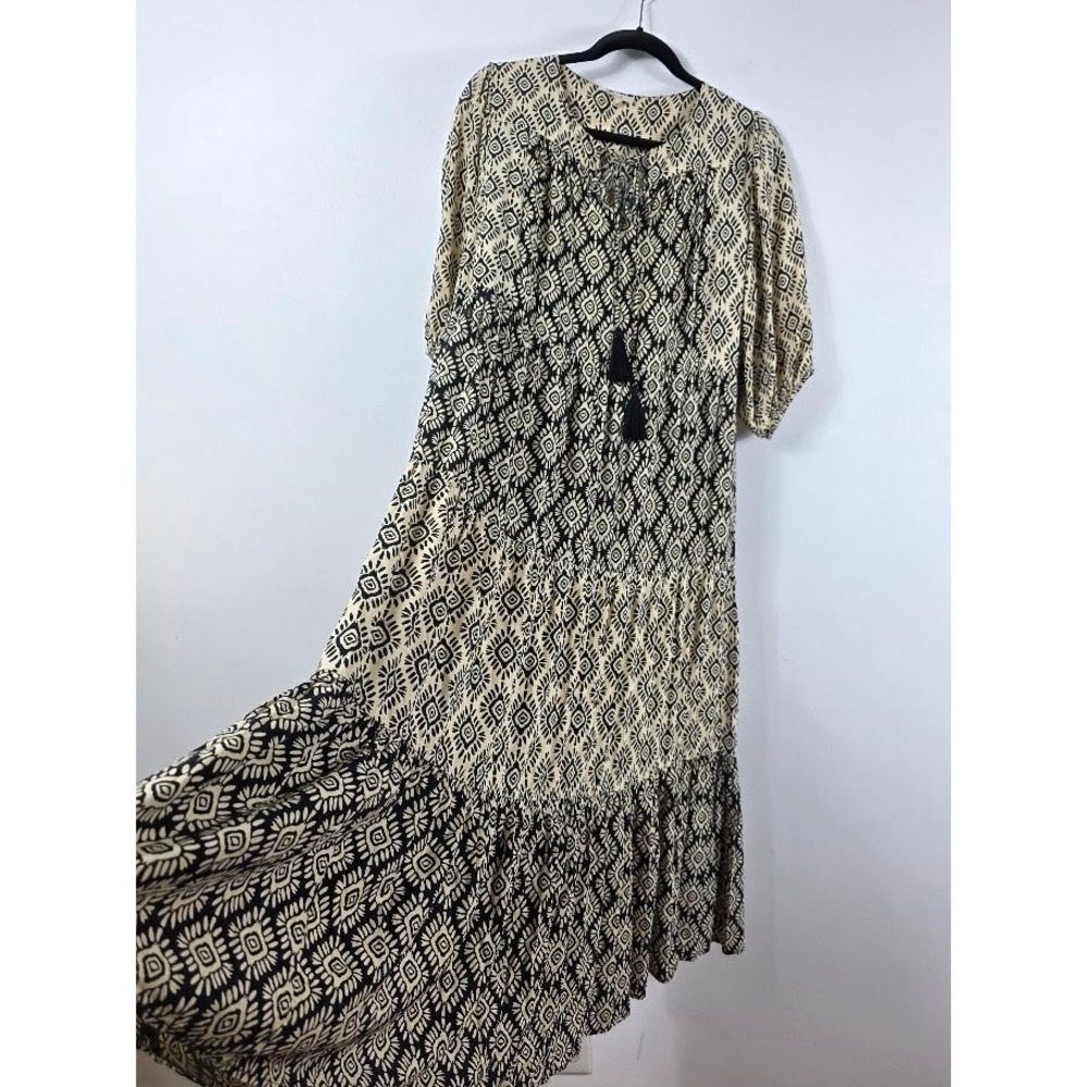 Easel Maxi Dress Womens L Black Tan Ikat Tiered Tassel Tie Boho Peasant Boho